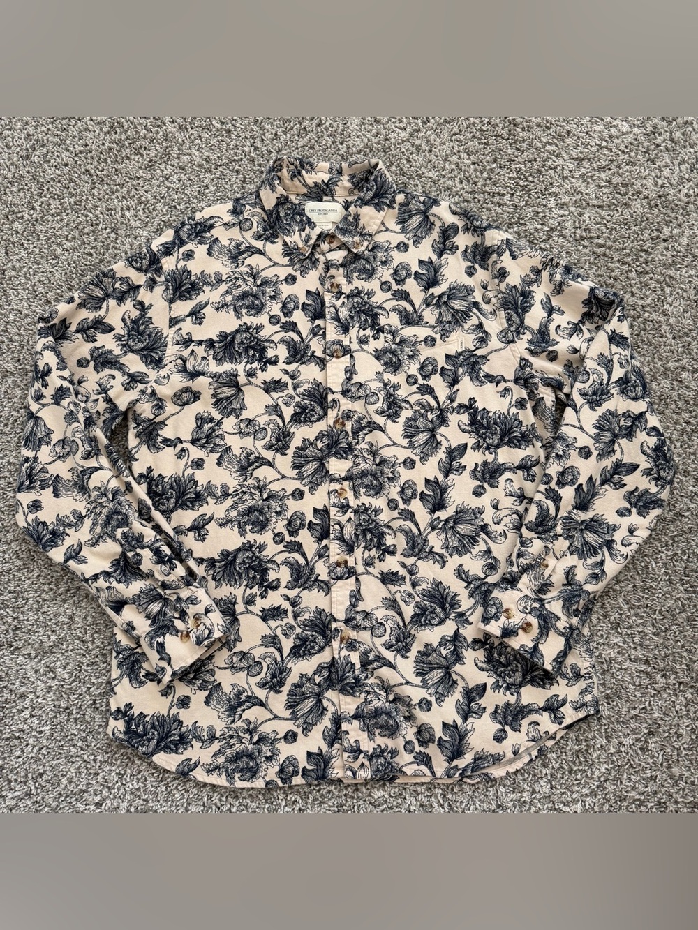 Obey Propaganda Floral Vintage Beige Blue Button Down Shirt
